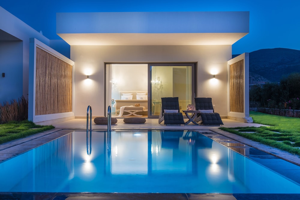 SunVillage Boutique Hotel — Swimming pool in Malia