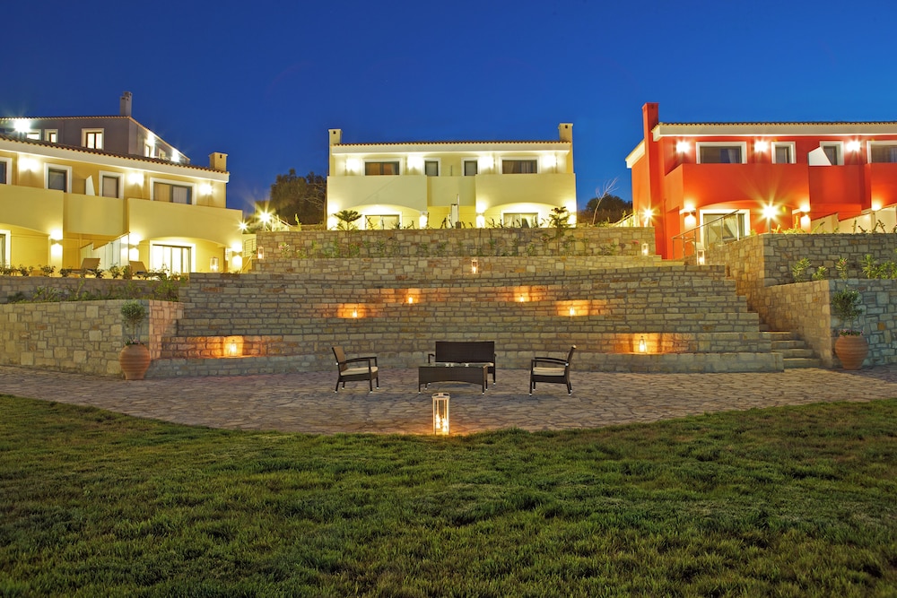 Carme Villas — Hotel building in Rethymnon