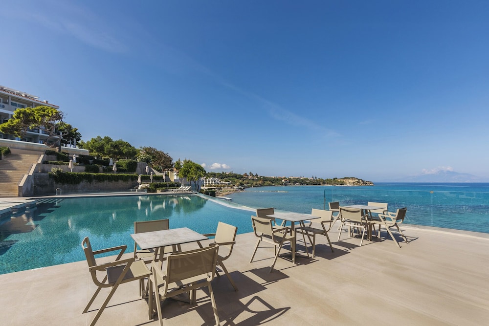Alexandra Beach Resort & Spa — Swimming pool in Tsilivi, Ionian Islands