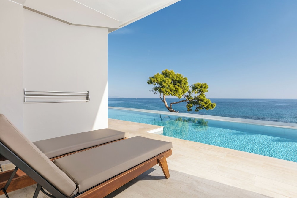 Alexandra Beach Resort & Spa — Swimming pool in Tsilivi, Ionian Islands