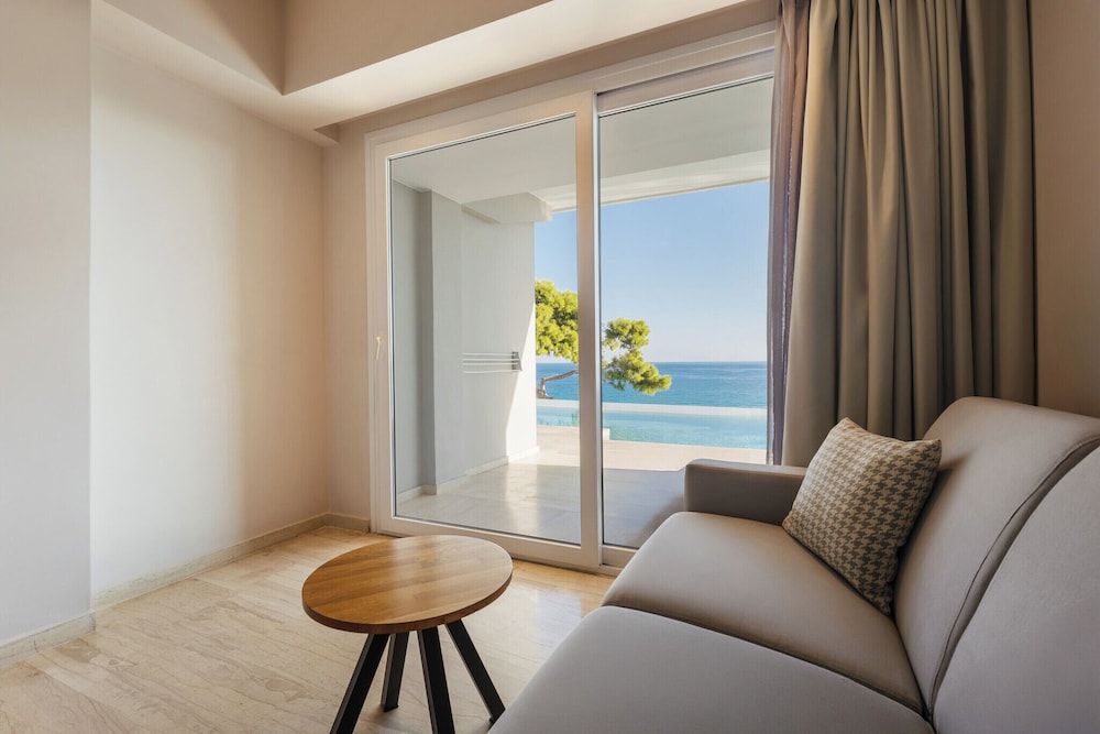 Alexandra Beach Resort & Spa — Hotel rooms in Tsilivi, Ionian Islands