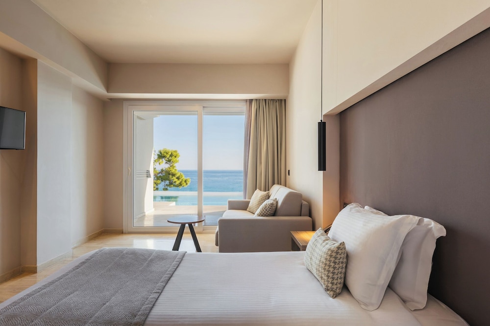 Alexandra Beach Resort & Spa — Hotel rooms in Tsilivi, Ionian Islands