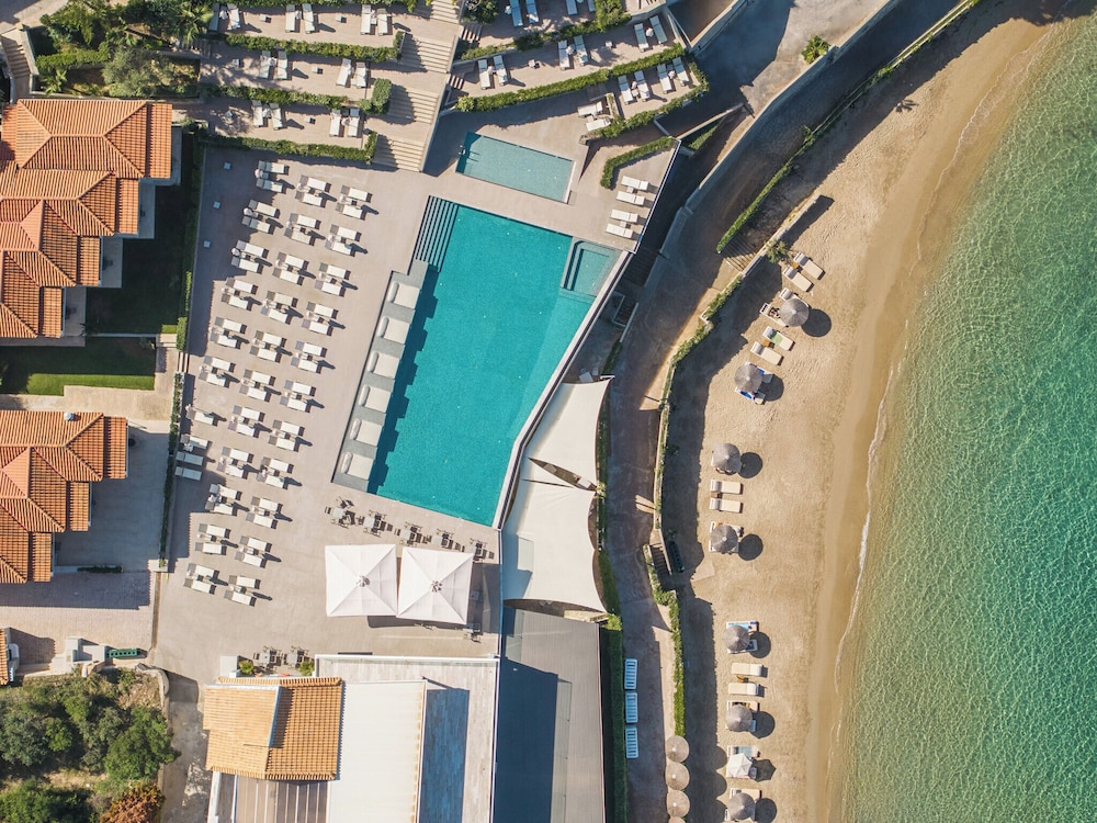 Alexandra Beach Resort & Spa — Beach in Tsilivi, Ionian Islands