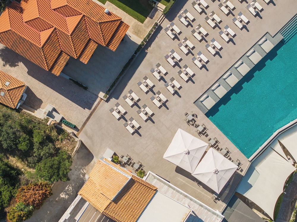 Alexandra Beach Resort & Spa — Swimming pool in Tsilivi, Ionian Islands