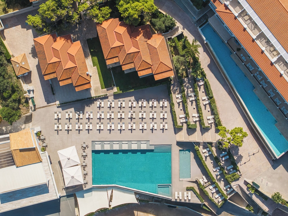 Alexandra Beach Resort & Spa — Swimming pool in Tsilivi, Ionian Islands