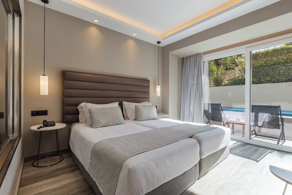 Alexandra Beach Resort & Spa — Hotel rooms in Tsilivi, Ionian Islands