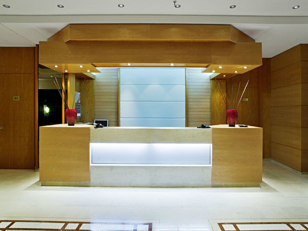Athineon Hotel — Hotel building in Rhodes Town, South Aegean