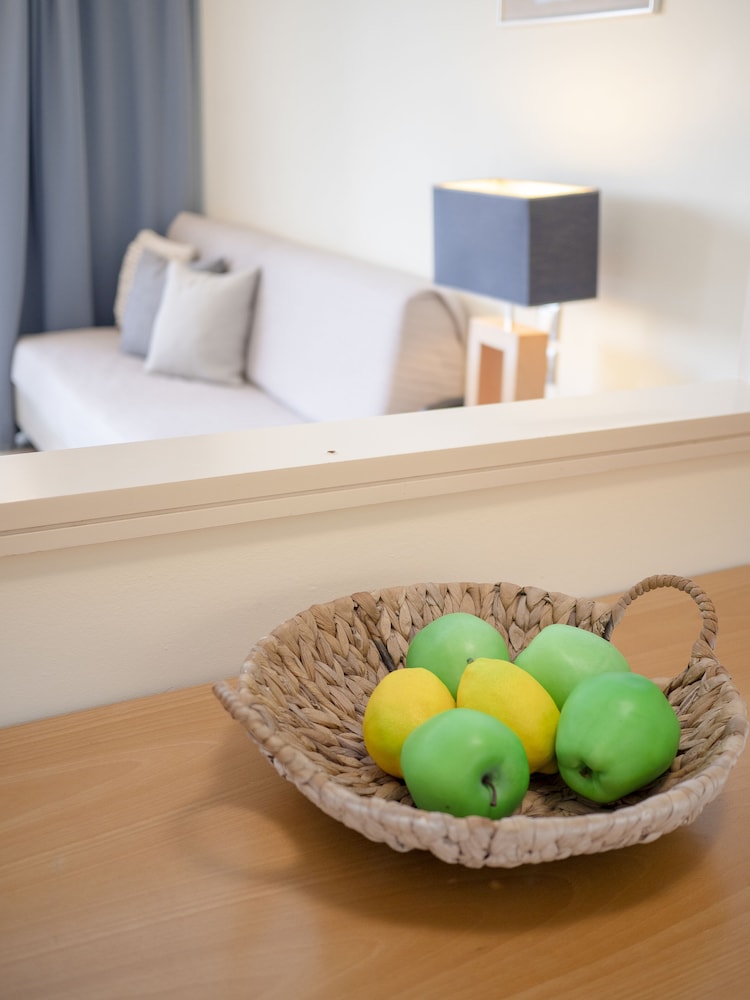 Athineon Hotel — Hotel rooms in Rhodes Town, South Aegean