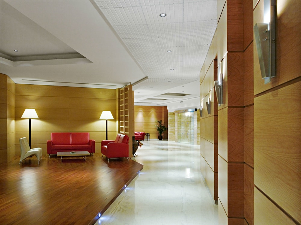 Athineon Hotel — Hotel building in Rhodes Town, South Aegean