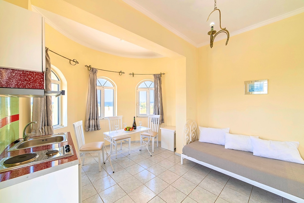 Palladion — Hotel rooms in Georgioupolis