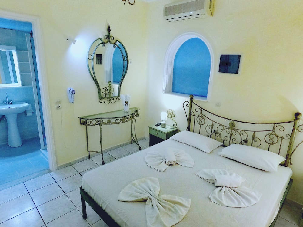 Palladion — Hotel rooms in Georgioupolis