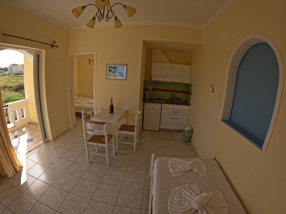 Palladion — Hotel rooms in Georgioupolis