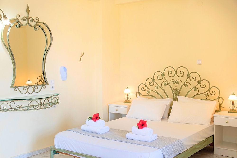 Palladion — Hotel rooms in Georgioupolis