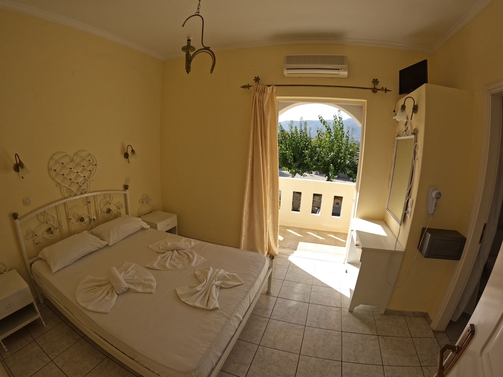 Palladion — Hotel rooms in Georgioupolis