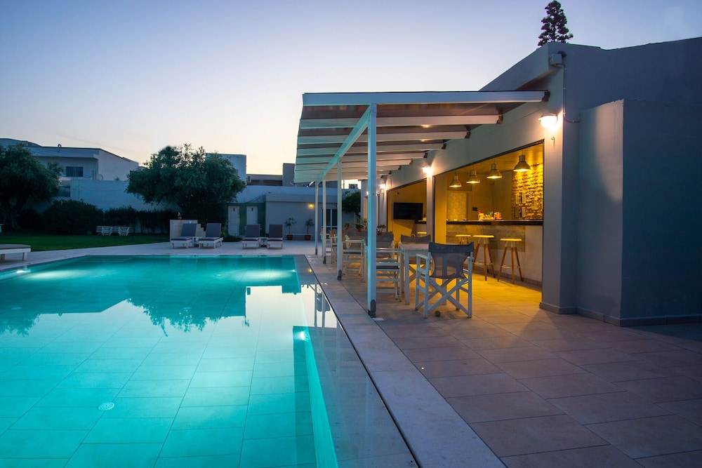 Golden Sun — Swimming pool in Malia