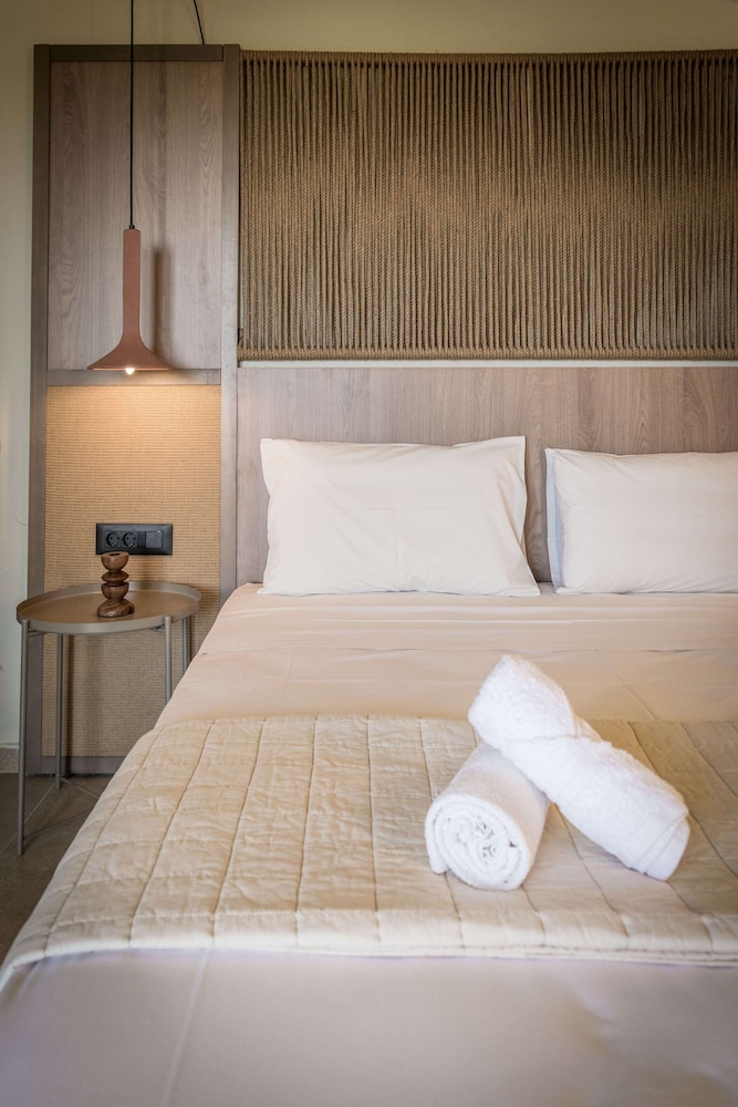 Dream Village — Hotel rooms in Hersonissos