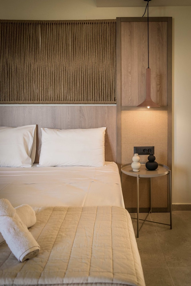 Dream Village — Hotel rooms in Hersonissos