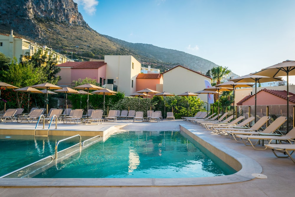 Dream Village — Swimming pool in Hersonissos
