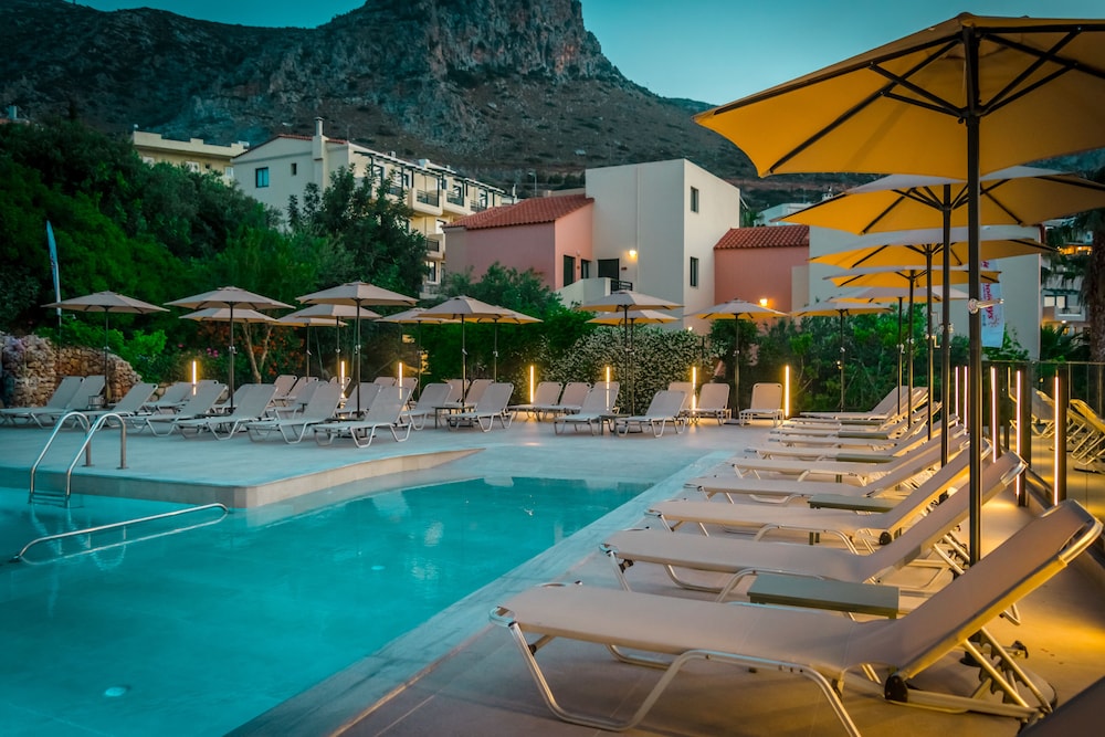 Dream Village — Swimming pool in Hersonissos
