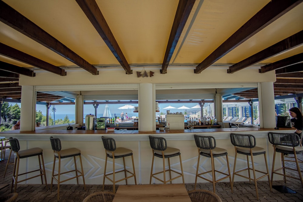 Liberatos Village — Restaurant & bars in Lassi, Ionian Islands