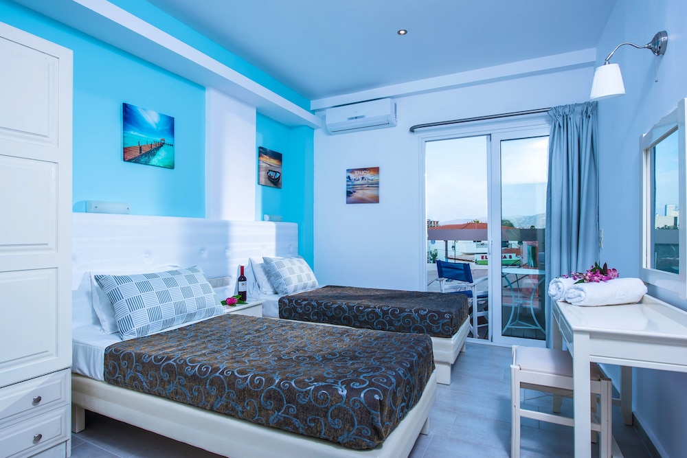 Kastro Beach Apartments — Hotel rooms in Malia