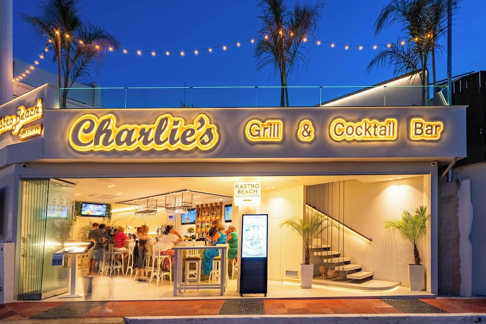 Kastro Beach Apartments — Restaurant & bars in Malia