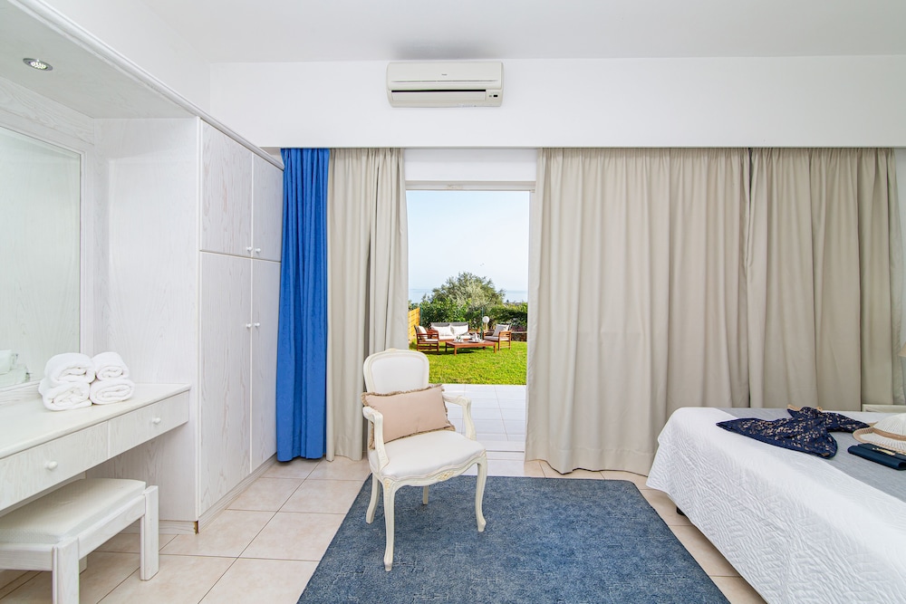 Villa Mare Monte — Hotel rooms in Malia