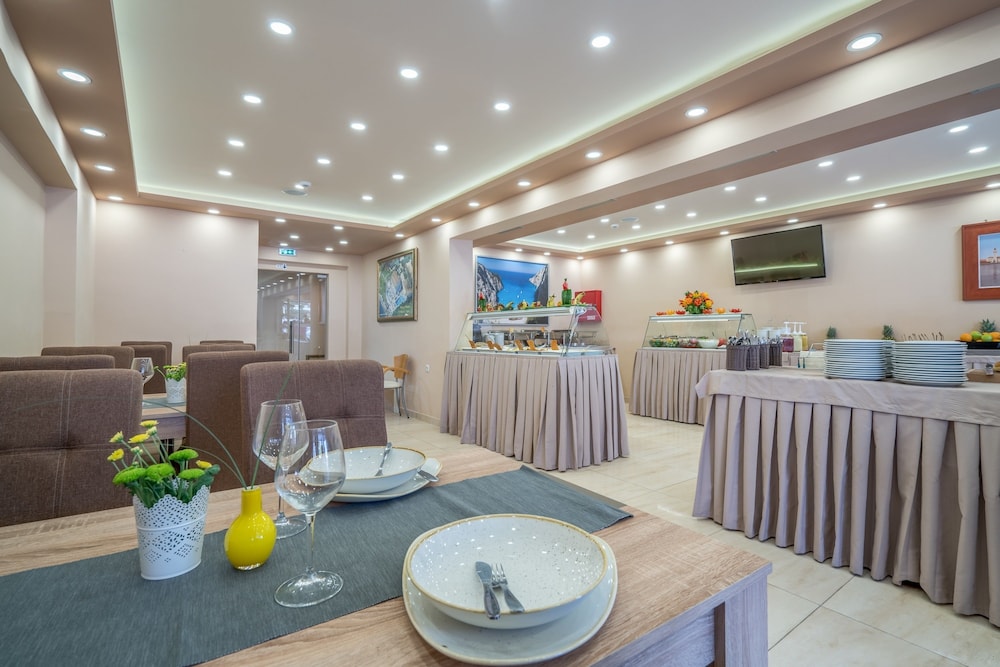 Denise Beach Hotel — Restaurant & bars in Laganas, Ionian Islands