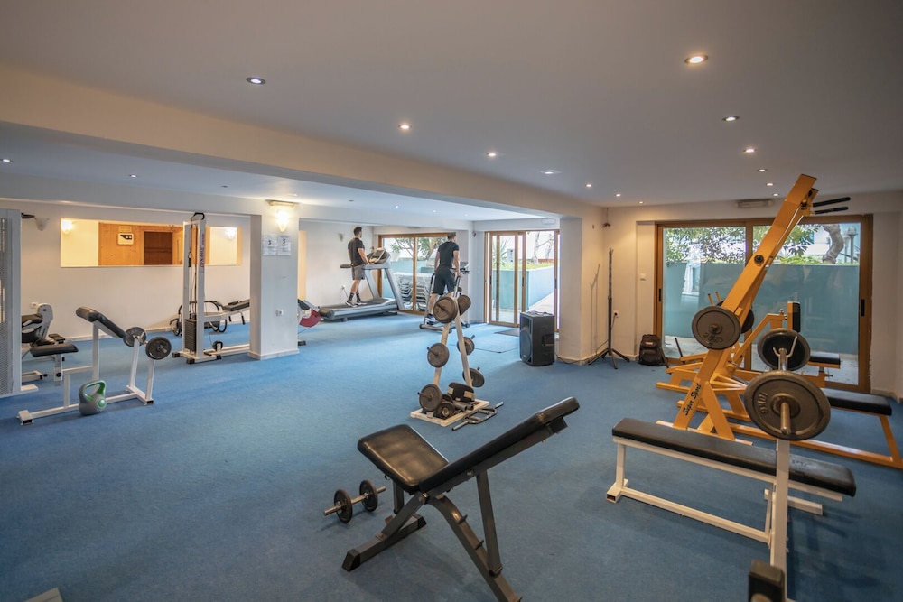 Mary Hotel & Mary Royal Suites — Sports & recreation in Rethymnon