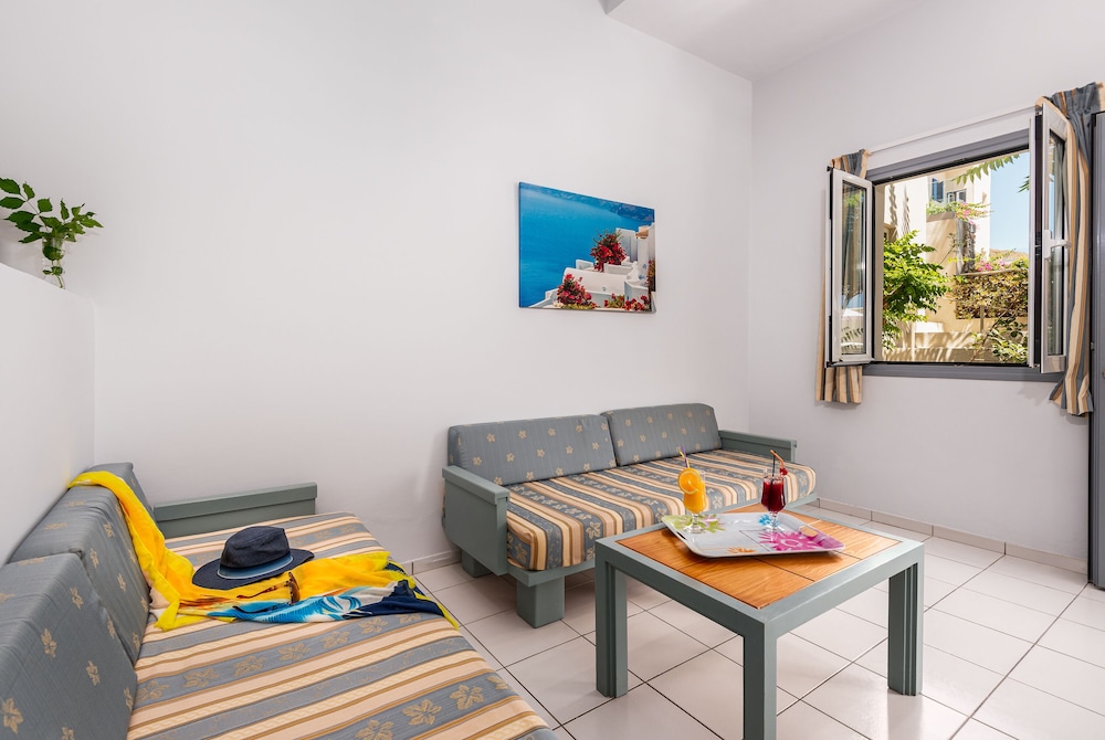 Aphea Village by GHH — Hotel rooms in Platanias