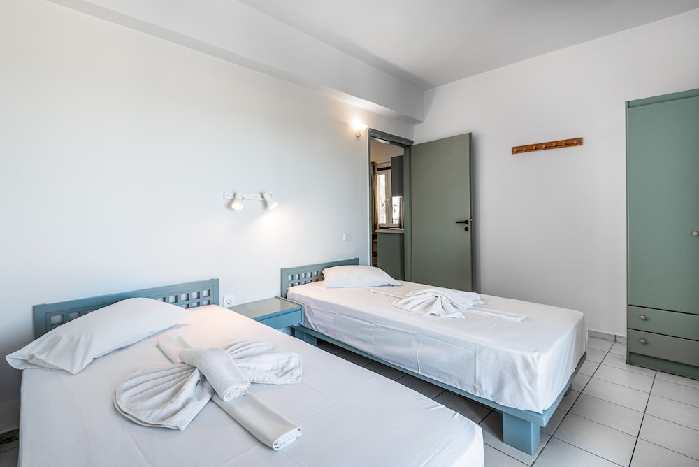Aphea Village by GHH — Hotel rooms in Platanias
