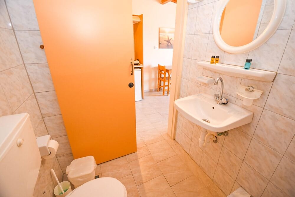 Vanessa Hotel — Hotel rooms in Kalamaki (Zakynthos), Ionian Islands