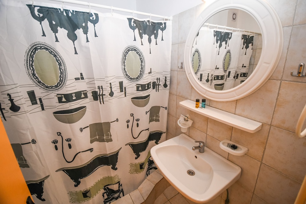 Vanessa Hotel — Hotel rooms in Kalamaki (Zakynthos), Ionian Islands