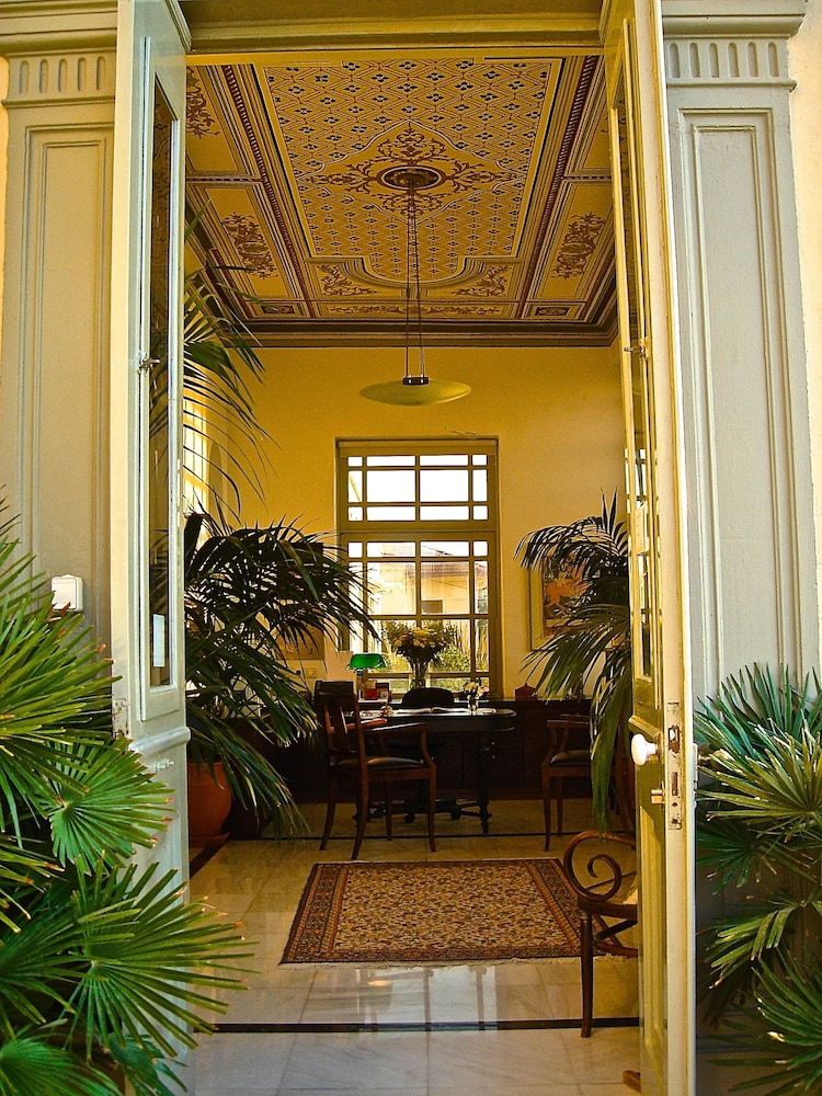 Villa Andromeda — Hotel rooms in Chania