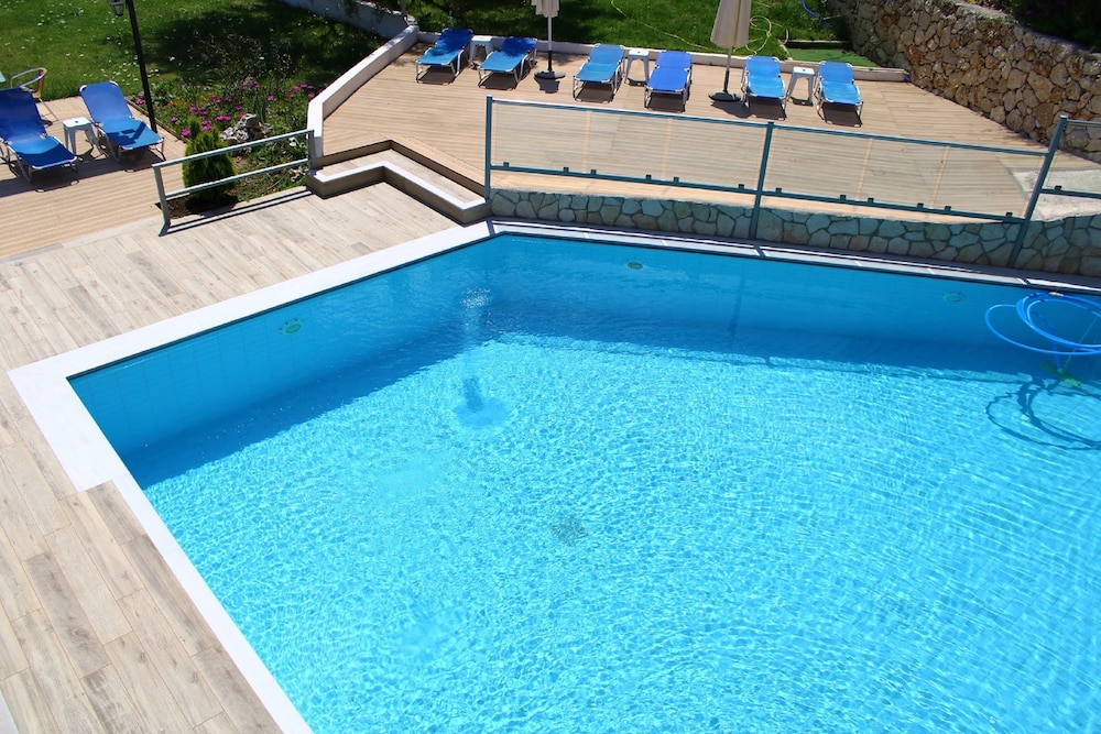 Vergina Star — Swimming pool in Lefkada, Ionian Islands