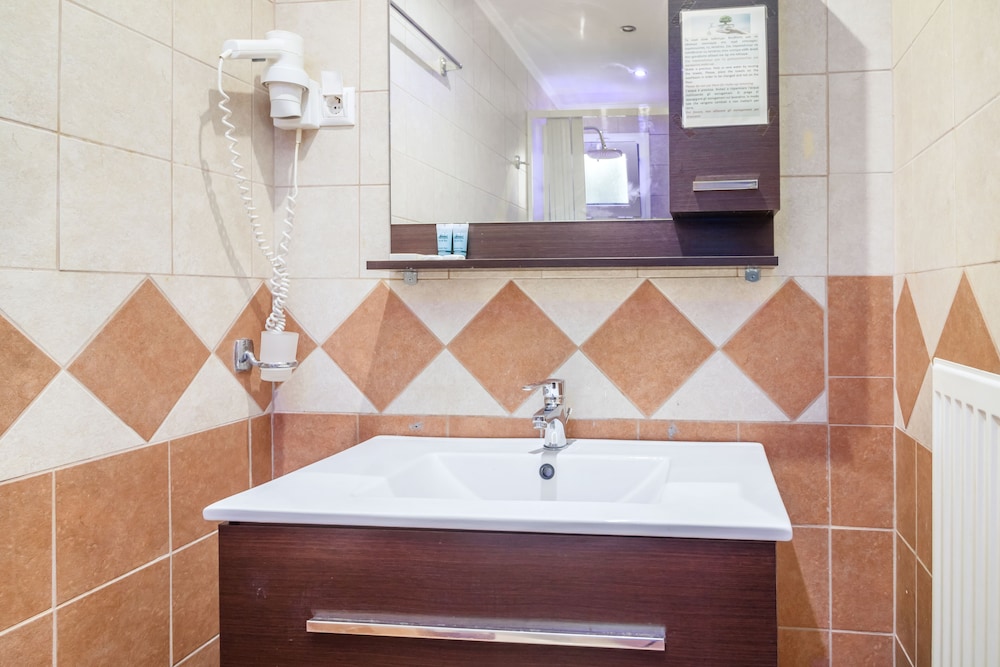 Vergina Star — Hotel rooms in Lefkada, Ionian Islands