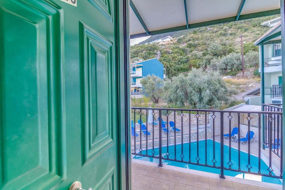 Vergina Star — Swimming pool in Lefkada, Ionian Islands
