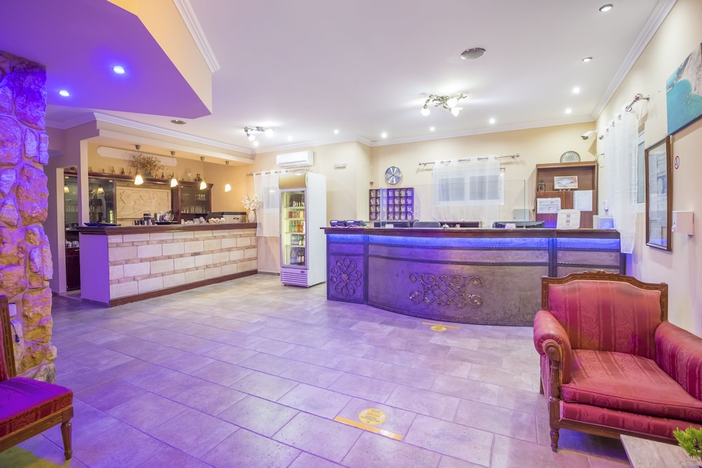 Vergina Star — Restaurant & bars in Lefkada, Ionian Islands