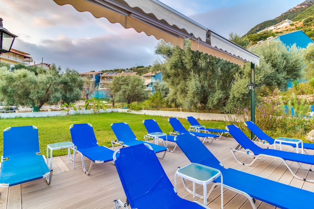 Vergina Star — Hotel building in Lefkada, Ionian Islands