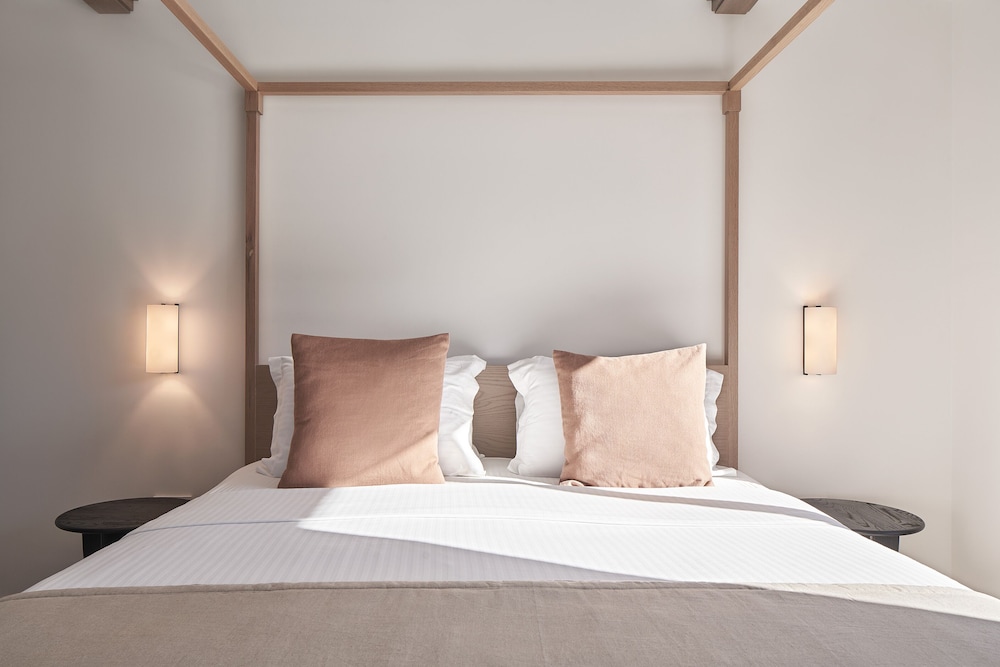 Lena Mare Boutique Hotel — Hotel rooms in Acharavi, Ionian Islands