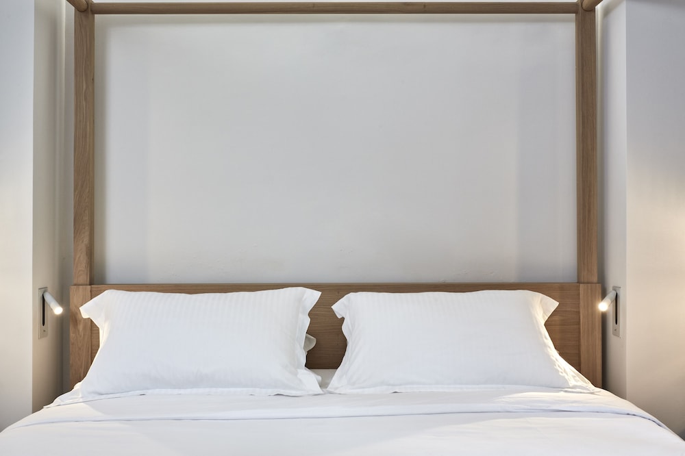 Lena Mare Boutique Hotel — Hotel rooms in Acharavi, Ionian Islands