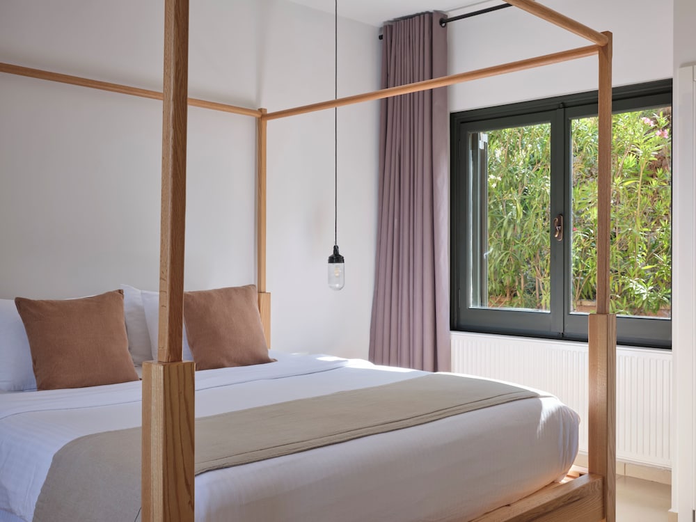 Lena Mare Boutique Hotel — Hotel rooms in Acharavi, Ionian Islands