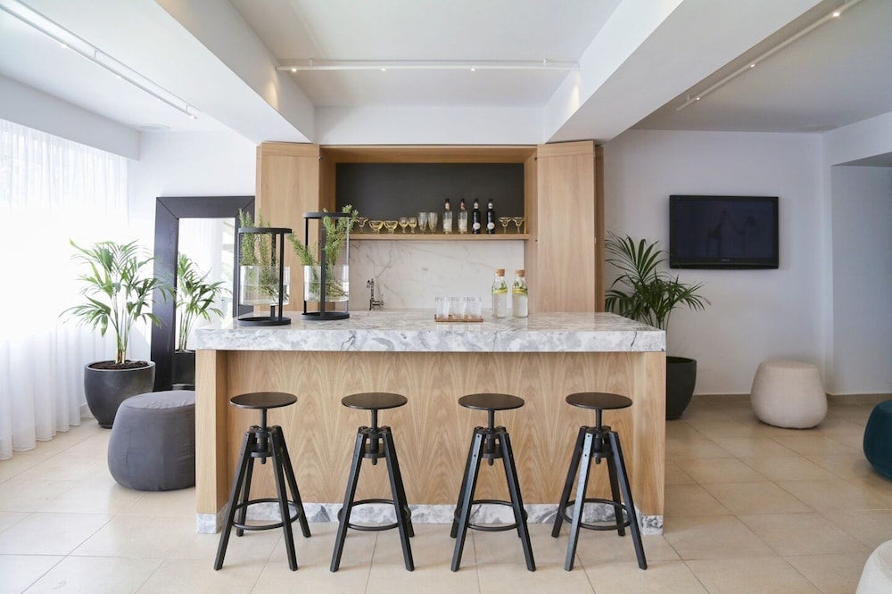 Lena Mare Boutique Hotel — Restaurant & bars in Acharavi, Ionian Islands