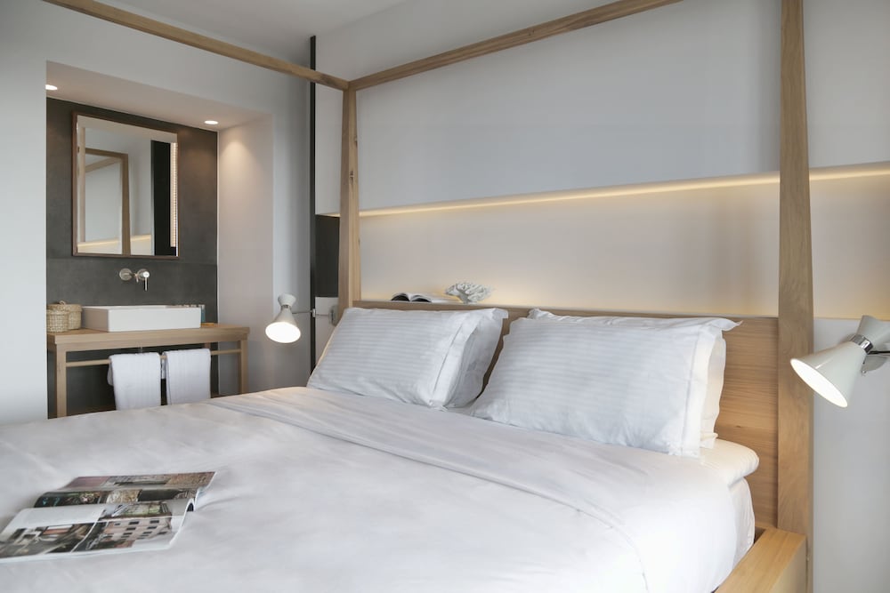 Lena Mare Boutique Hotel — Hotel rooms in Acharavi, Ionian Islands