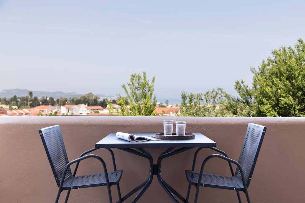 Lena Mare Boutique Hotel — Hotel building in Acharavi, Ionian Islands