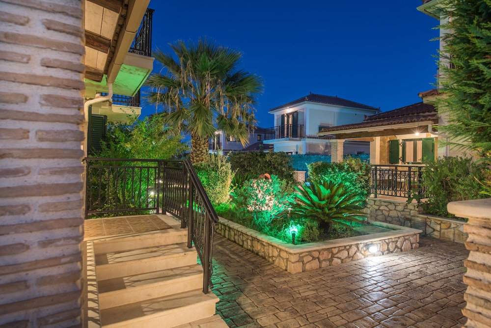 Kookis Village — Hotel building in Keri, Ionian Islands