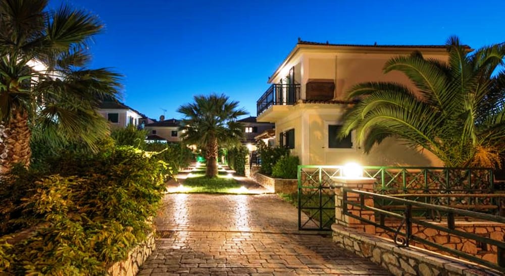 Kookis Village — Hotel building in Keri, Ionian Islands