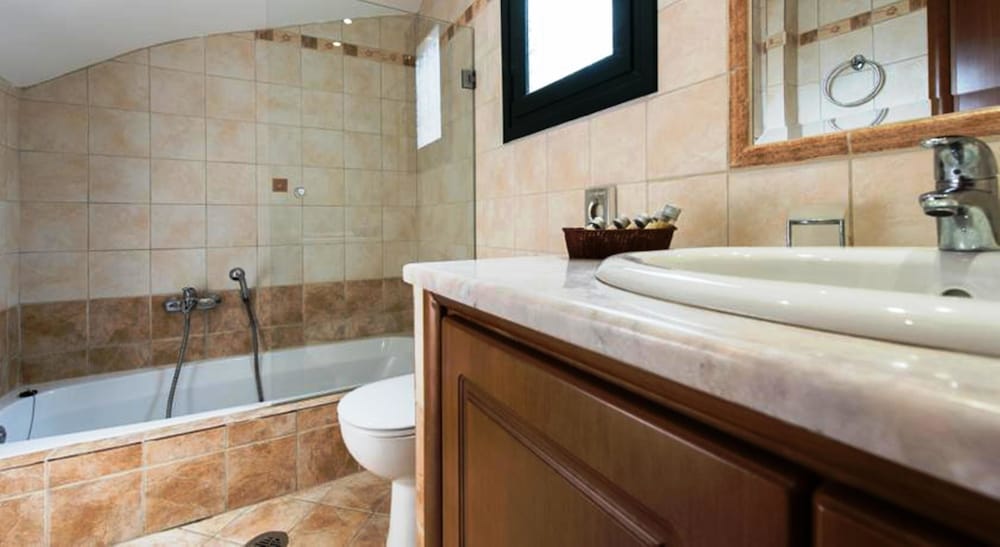 Kookis Village — Hotel rooms in Keri, Ionian Islands