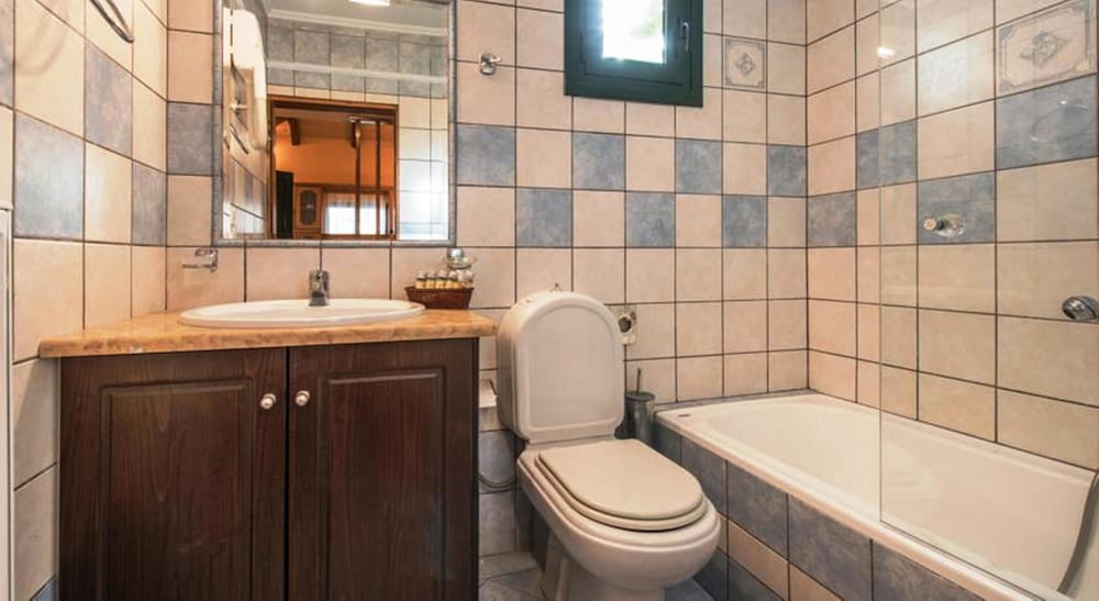 Kookis Village — Hotel rooms in Keri, Ionian Islands