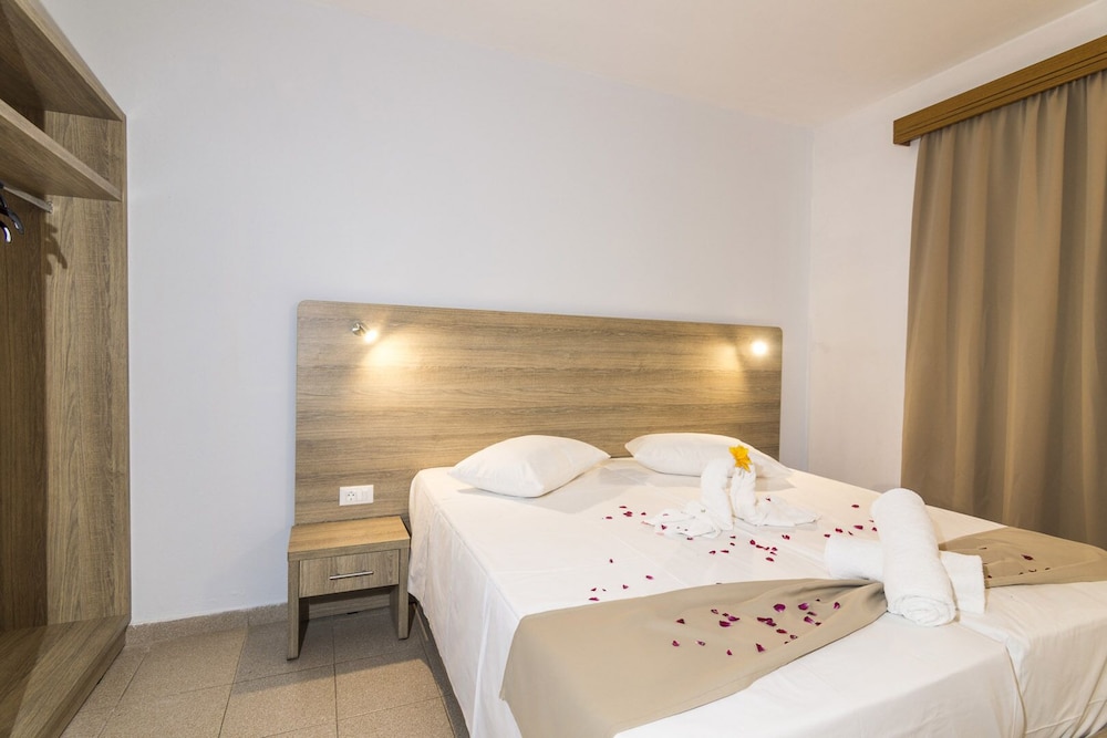 Tivoli Hotel Adults Only — Hotel rooms in Faliraki, South Aegean
